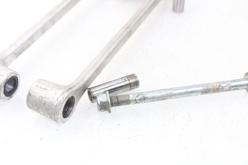 photo de UMLENKHEBEL YAMAHA YP T-MAX TMAX 530 (2017 - 2020) - Kennzeichnungen und Originalreferenzen