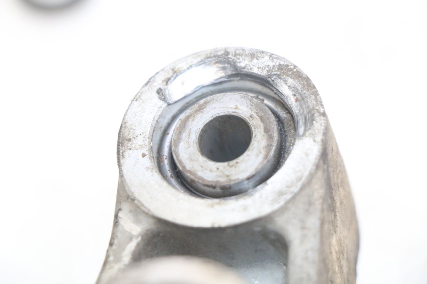 photo de STOßDäMPFERSTREBE YAMAHA YZF R THUNDERCAT 600 (1996 - 2003) - Zoom auf Komponenten