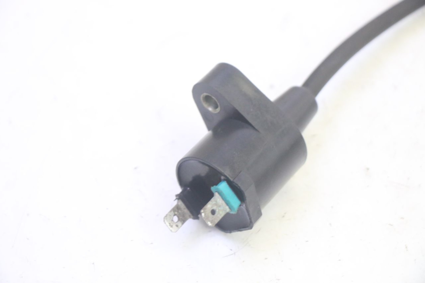 photo de ZÜNDSPULE PEUGEOT ELYSEO 125 (1999 - 2004) - Detailansicht des Bauteils