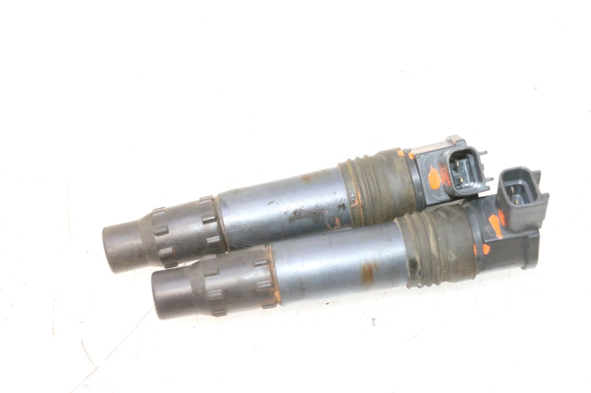 photo de ZÜNDSPULE KAWASAKI ER-6 ER6 N 650 (2005 - 2009) - Technische Nahaufnahme