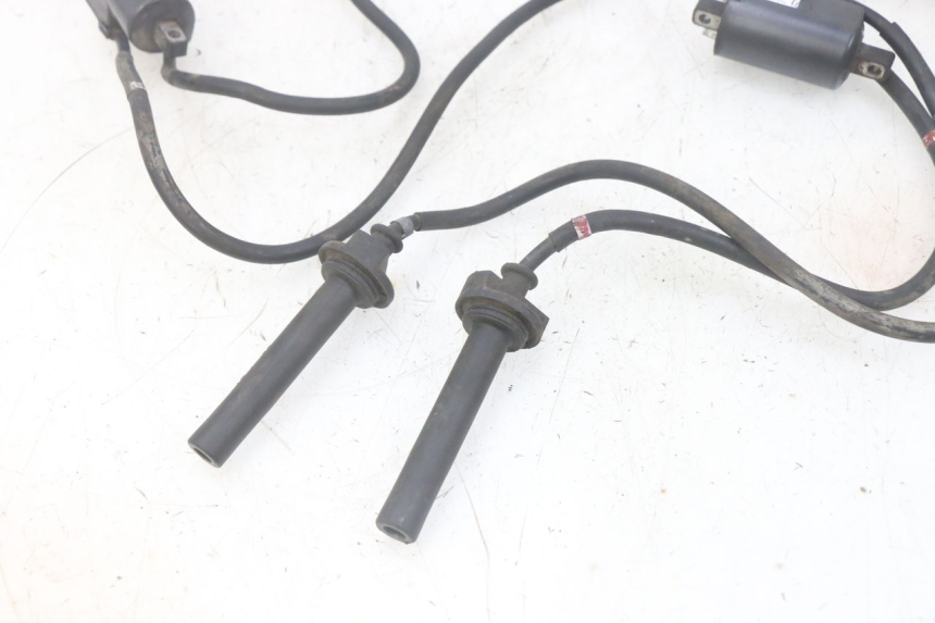 photo de ZüNDSPULE YAMAHA FJR ABS 1300 (2006 - 2012) - Details der Befestigungspunkte