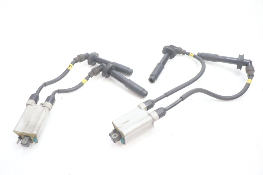 photo de ZÜNDSPULE KAWASAKI GPX F ZX750F 750 (1986 - 1990) - Oberflächenzustand und Material