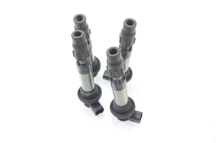 photo de ZÜNDSPULE SUZUKI GSX-R GSXR 600 (2008 - 2010) - Zoom auf Gebrauchszustand