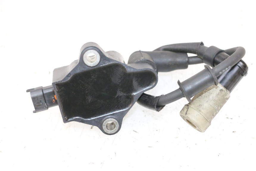 photo de ZÜNDSPULE PIAGGIO MP3 HPE 300 (2019 - 2026) - Technische Nahaufnahme