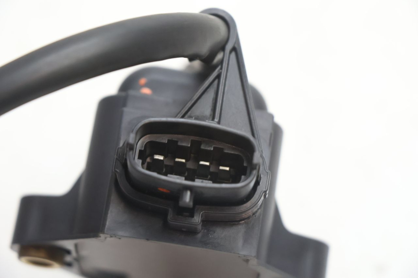 photo de ZÜNDSPULE PIAGGIO MP3 LT 300 (2010 - 2016) - Zoom auf Gebrauchszustand