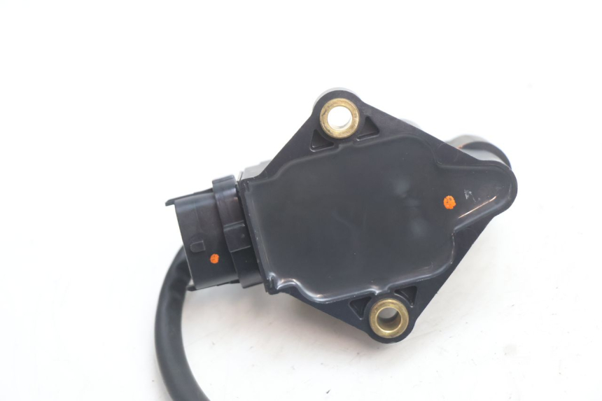 photo de ZÜNDSPULE PIAGGIO MP3 LT 300 (2010 - 2016) - Details der Befestigungspunkte