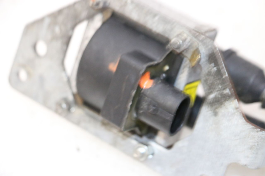 photo de ZüNDSPULE PIAGGIO MP3 500 (2014 - 2017) - Details der Befestigungspunkte