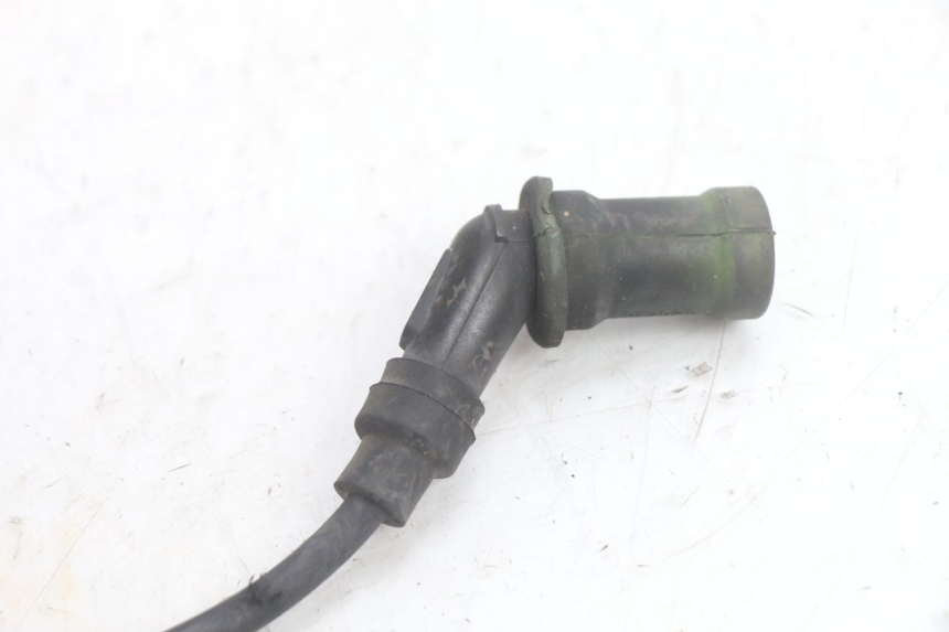 photo de ZÜNDSPULE PIAGGIO MP3 125 (2006 - 2014) - Details der Befestigungspunkte