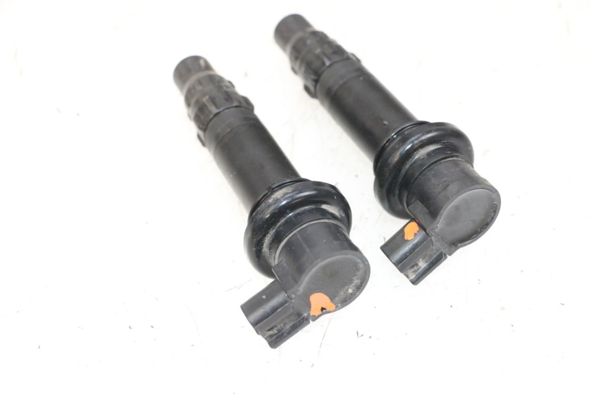 photo de ZÜNDSPULE YAMAHA MT-07 MT07 ABS 700 (2018 - 2020) - Details der Befestigungspunkte