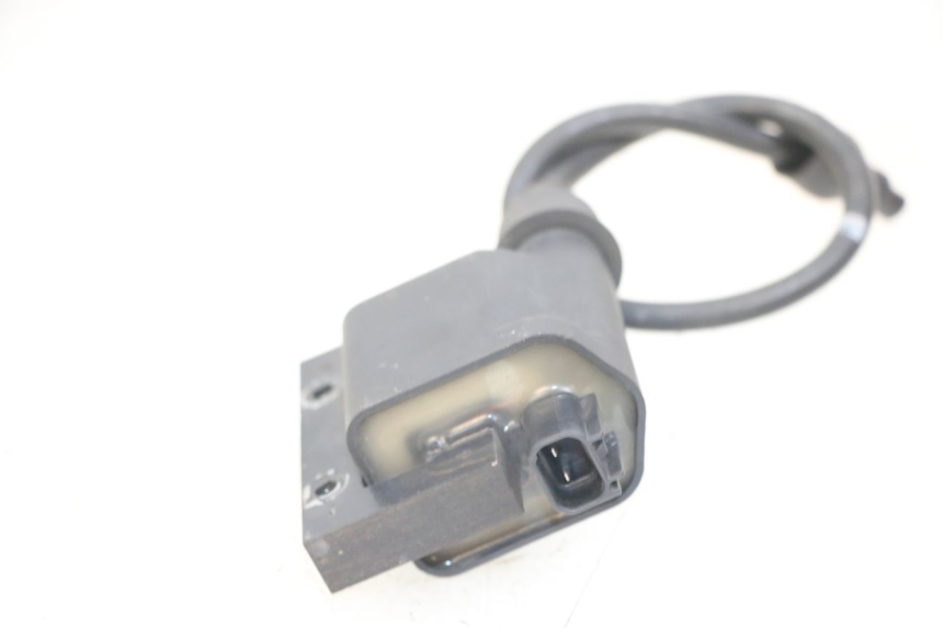 photo de ZüNDSPULE PEUGEOT SATELIS 125 (2006 - 2009) - Detailansicht des Bauteils