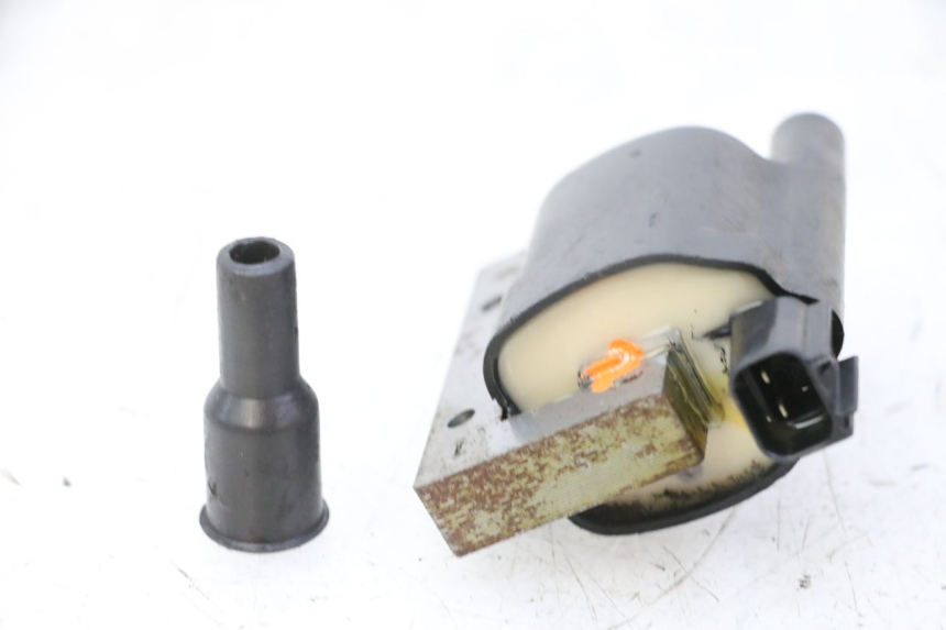 photo de ZÜNDSPULE PEUGEOT SATELIS 125 (2013 - 2018) - Zoom auf Gebrauchszustand