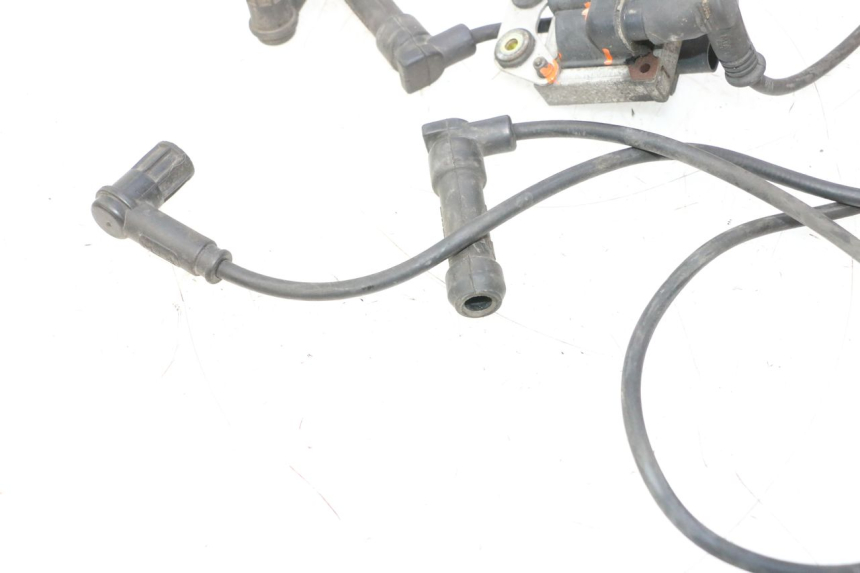 photo de ZÜNDSPULE DUCATI SS IE DS CARENEE 1000 (2002 - 2006) - Weitere Ansicht des Artikels