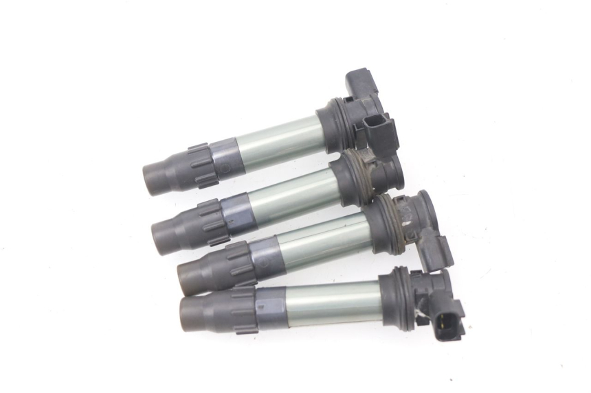 photo de ZÜNDSPULE HONDA VFR F 1200 (2010 - 2015) - Detailansicht des Bauteils