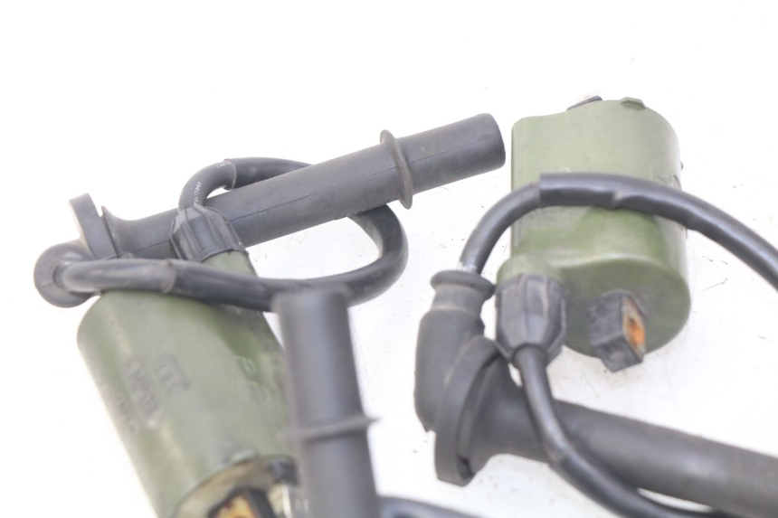 photo de ZüNDSPULE HONDA VFR FI RC46 800 (1998 - 2001) - Details der Befestigungspunkte