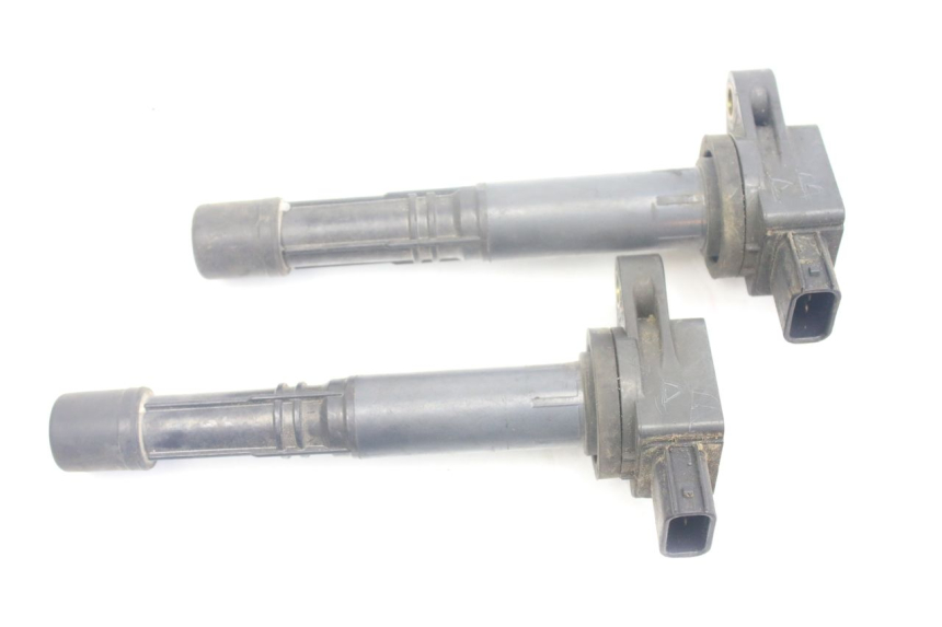 photo de ZüNDSPULE HONDA VFR VTEC RC46 800 (2002 - 2013) - Details der Befestigungspunkte