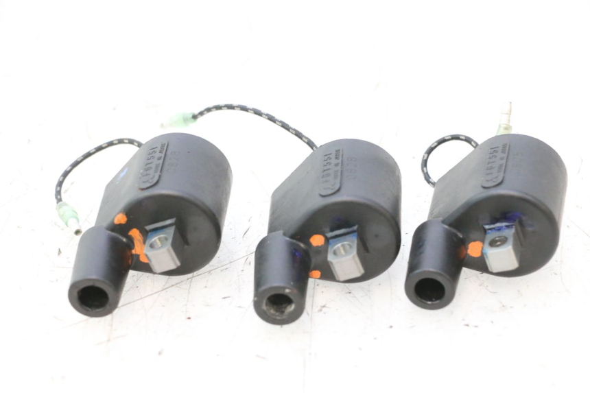 photo de ZÜNDSPULE YAMAHA WAVE RUNNER GP R 1200 (2000 - 2003) - Alternative Perspektive