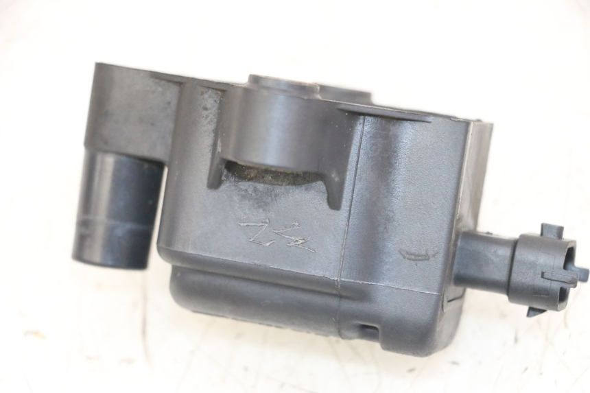 photo de ZüNDSPULE PIAGGIO X10 125 (2012 - 2017) - Detailansicht des Bauteils