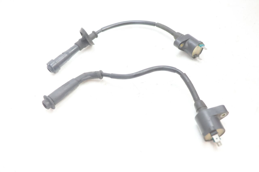 photo de ZÜNDSPULE HONDA XRV AFRICA TWIN 750 (1990 - 1992) - Detailansicht des Bauteils