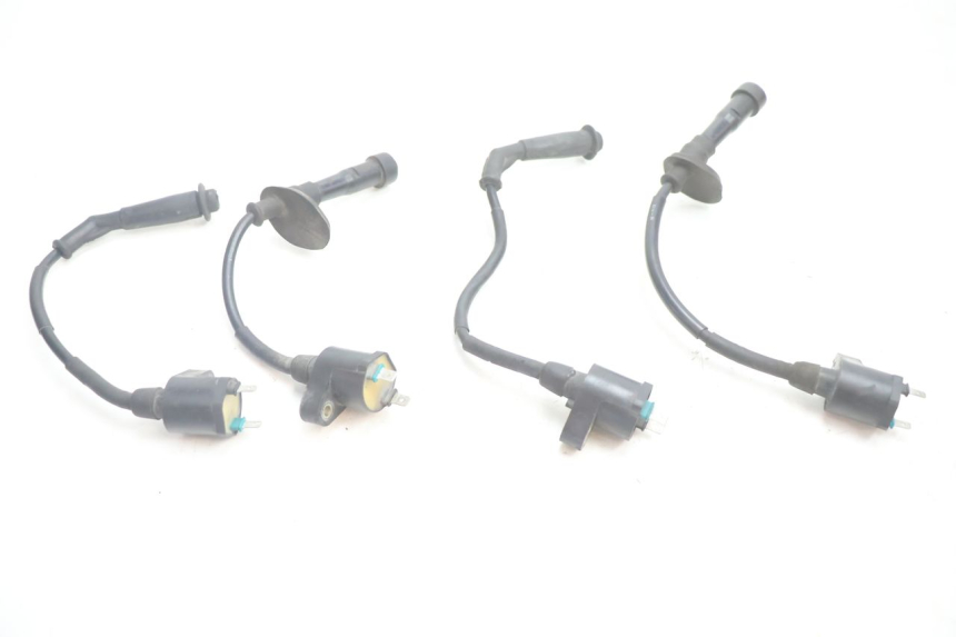 photo de ZÜNDSPULE HONDA XRV AFRICA TWIN 750 (1990 - 1992) - Oberflächenzustand und Material