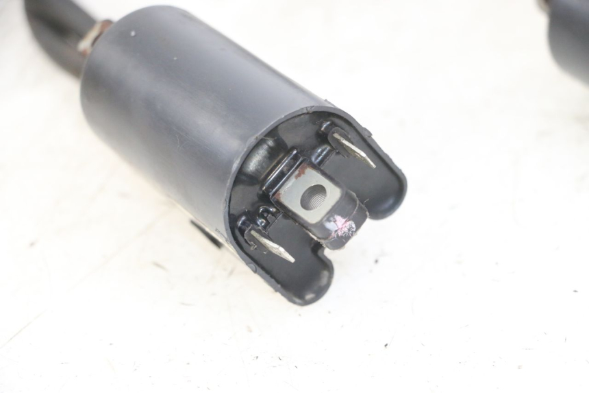 photo de ZÜNDSPULE YAMAHA FZS FAZER 600 (2001 - 2003) - Oberflächenzustand und Material