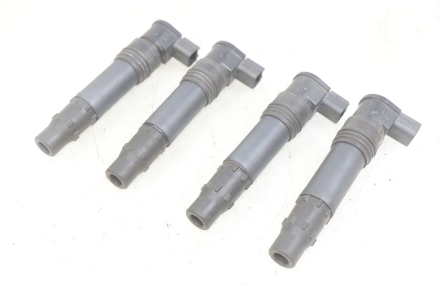 photo de ZüNDSPULE KAWASAKI Z 750 (2007 - 2013) - Details der Befestigungspunkte