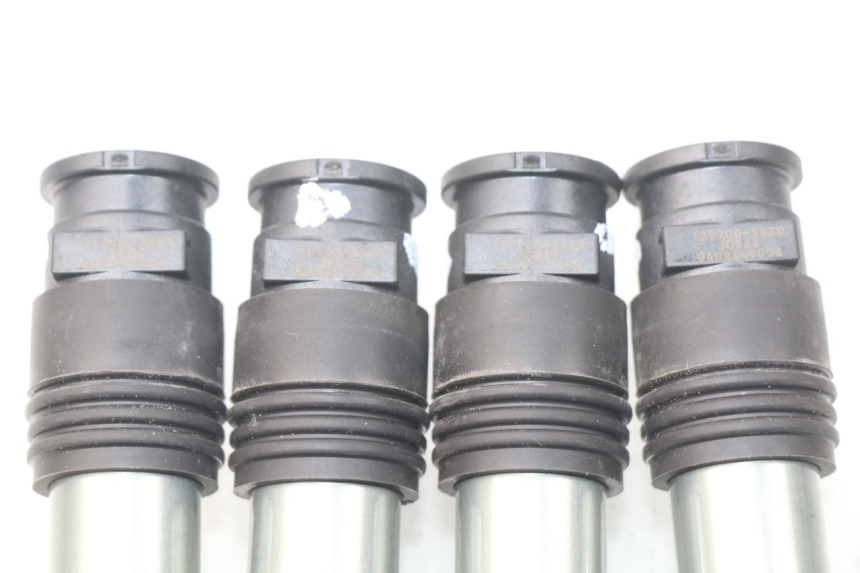 photo de ZÜNDSPULE KAWASAKI Z Z900 900 (2017 - 2019) - Zoom auf Gebrauchszustand