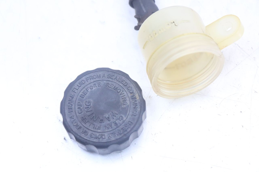 photo de BREMSFLÜSSIGKEITSBEHÄLTER YAMAHA FJ 3CX 1200 (1986 - 1996) - Technische Nahaufnahme