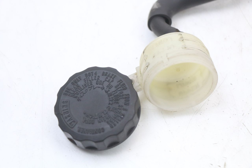 photo de BREMSFLÜSSIGKEITSBEHÄLTER HONDA NTV DEAUVILLE 650 (1998 - 2001) - Technische Nahaufnahme