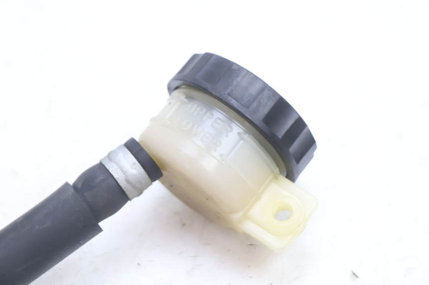 photo de BREMSFLÜSSIGKEITSGLAS KAWASAKI ZX-6R ZX6R 600 (2000 - 2002) - Technische Nahaufnahme