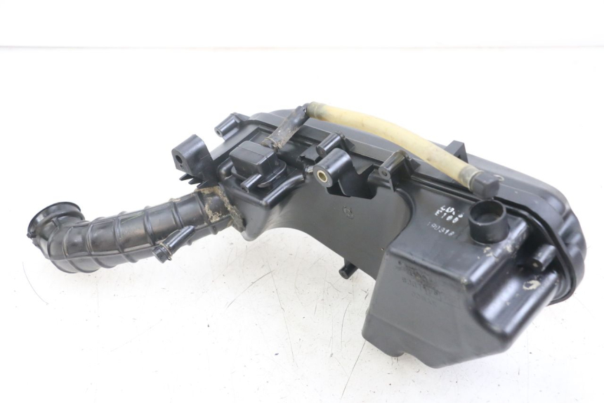 photo de LUFTFILTER KYMCO AGILITY 4T 50 (2018 - 2022) - Alternative Perspektive