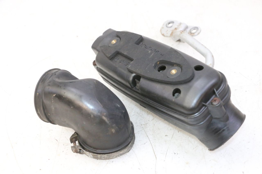 photo de LUFTFILTERKASTEN HYOSUNG GV AQUILA 125 (2000 - 2009) - Technische Nahaufnahme