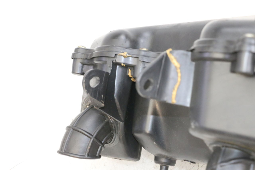 photo de LUFTFILTERKASTEN MAG POWER BOMBERS 4T 50 (2016 - 2026) - Alternative Perspektive