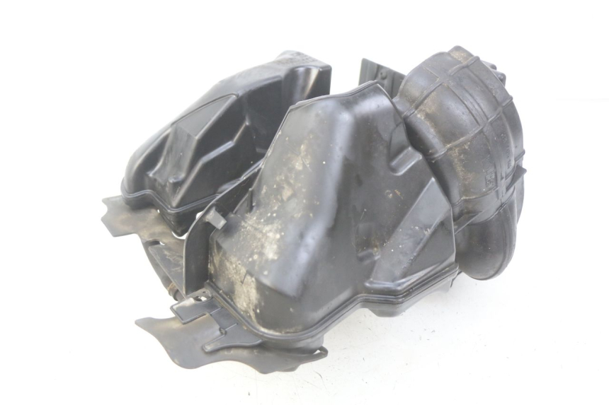 photo de LUFTFILTERKASTEN HONDA CBF 500 (2004 - 2007) - Alternative Perspektive
