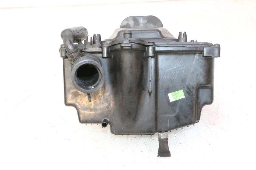 photo de LUFTFILTERKASTEN HONDA CBF 125 (2009 - 2015) - Technische Nahaufnahme