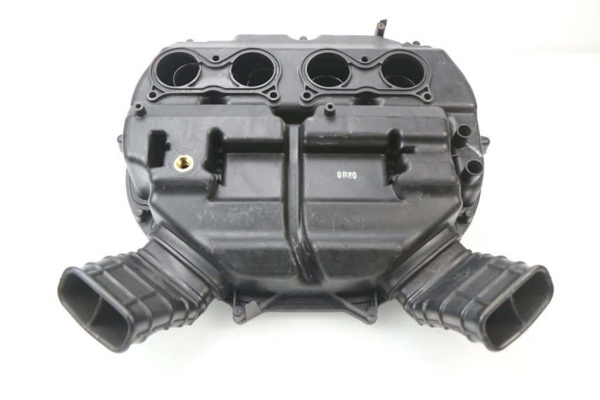 photo de LUFTFILTERKASTEN HONDA CBR 929 RR FIREBLADE 900 (2000 - 2001) - Weitere Ansicht des Artikels