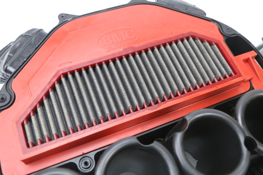 photo de LUFTFILTERKASTEN HONDA CBR 929 RR FIREBLADE 900 (2000 - 2001) - Gesamtansicht des Produkts