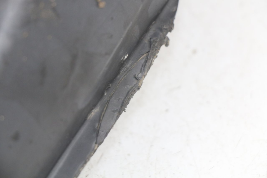 photo de LUFTFILTERKASTEN MBK FLIPPER 115 (2013 - 2017) - Details der Befestigungspunkte