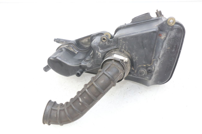 photo de LUFTFILTERKASTEN PIAGGIO FLY 100 (2006 - 2010) - Zoom auf Gebrauchszustand