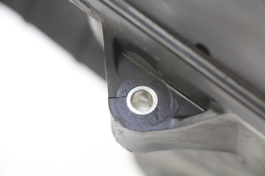 photo de LUFTFILTERKASTEN HONDA FORZA 125 (2015 - 2016) - Zoom auf Gebrauchszustand