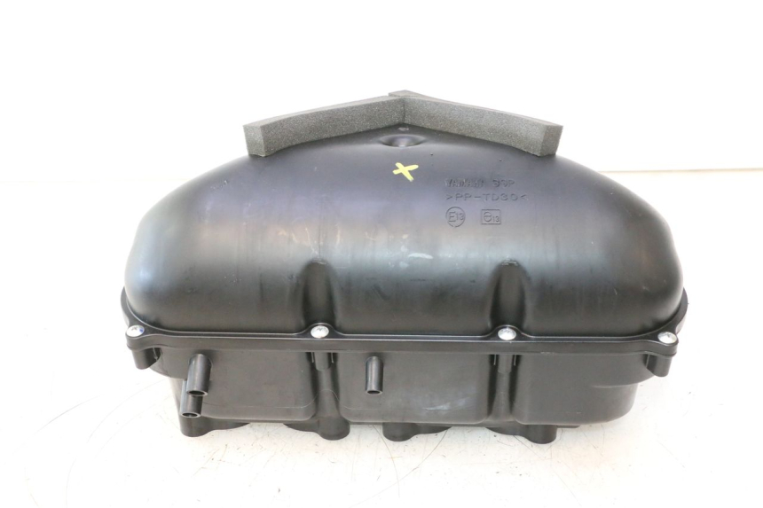 photo de LUFTFILTERKASTEN YAMAHA FZ8 800 (2010 - 2016) - Details der Befestigungspunkte