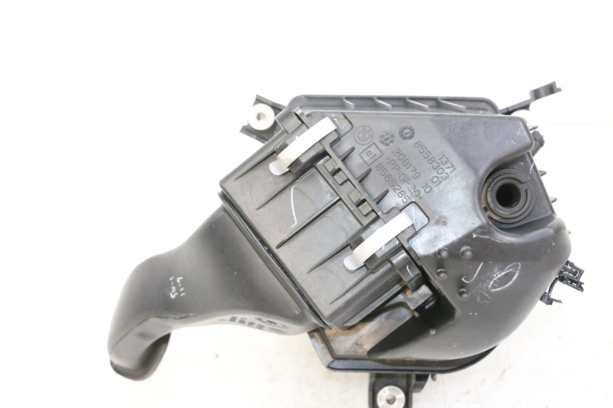 photo de LUFTFILTERKASTEN BMW G310 R 310 (2016 - 2020) - Technische Nahaufnahme