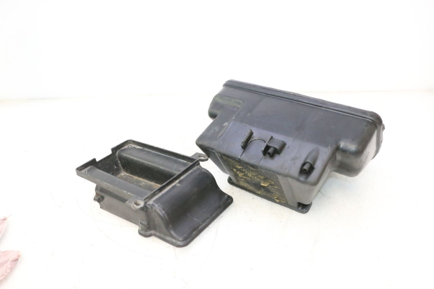 photo de LUFTFILTERKASTEN KAWASAKI GPX F ZX750F 750 (1986 - 1990) - Technische Nahaufnahme