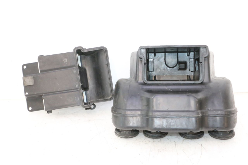 photo de LUFTFILTERKASTEN KAWASAKI GPX F ZX750F 750 (1986 - 1990) - Details der Befestigungspunkte
