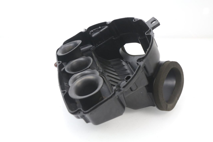 photo de LUFTFILTERKASTEN SUZUKI GSX-R GSXR 600 (2008 - 2010) - Details der Befestigungspunkte