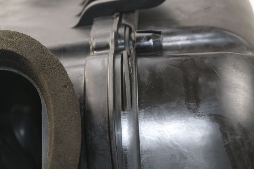 photo de LUFTFILTERKASTEN SUZUKI GSX-R GSXR 600 (2001 - 2003) - Alternative Perspektive