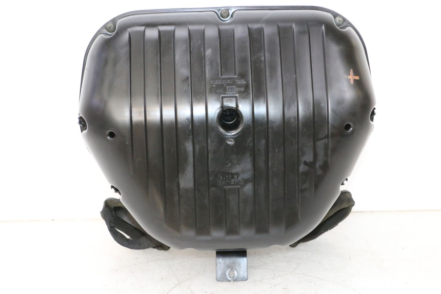 photo de LUFTFILTERKASTEN SUZUKI GSXR GSX-R 1000 (2003 - 2004) - Detailansicht des Bauteils