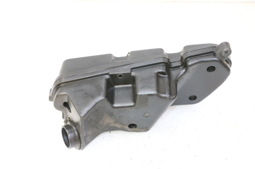 photo de LUFTFILTERKASTEN PEUGEOT KISBEE 2T 50 (2010 - 2017) - Technische Nahaufnahme