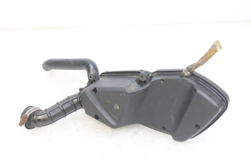 photo de LUFTFILTER PEUGEOT KISBEE 4T 50 (2018 - 2022) - Zoom auf Gebrauchszustand