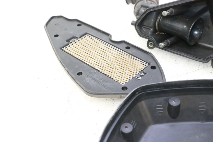 photo de LUFTFILTER PEUGEOT KISBEE 4T 50 (2010 - 2017) - Kennzeichnungen und Originalreferenzen