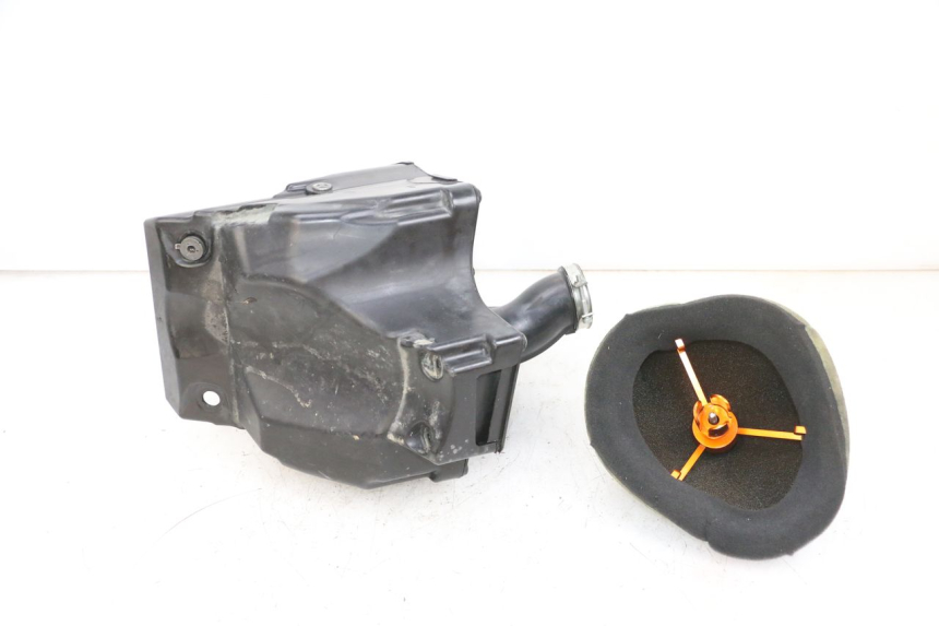 photo de LUFTFILTERKASTEN KAWASAKI KXF KX-F 250 (2017 - 2019) - Zoom auf Gebrauchszustand